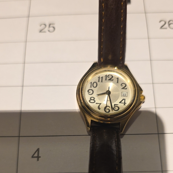 Source Unknown Gold and Brown Women's Watch - Picture 3 of 3